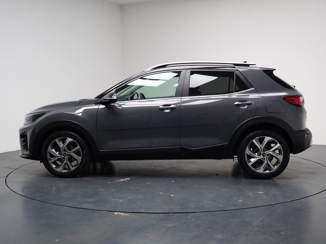 Kia Stonic - Image 17