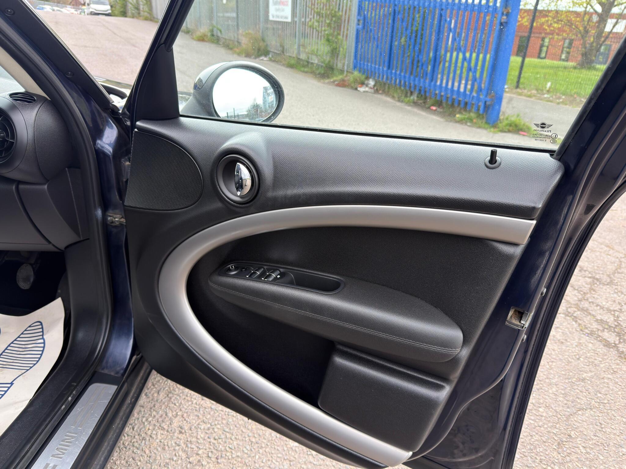 MINI Countryman - Image 34