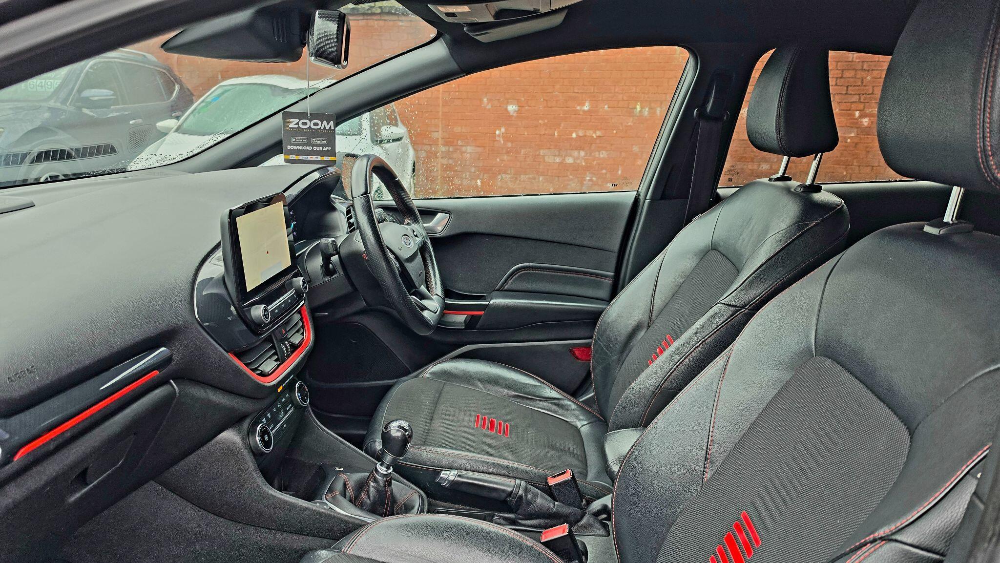 Ford Fiesta - Image 14
