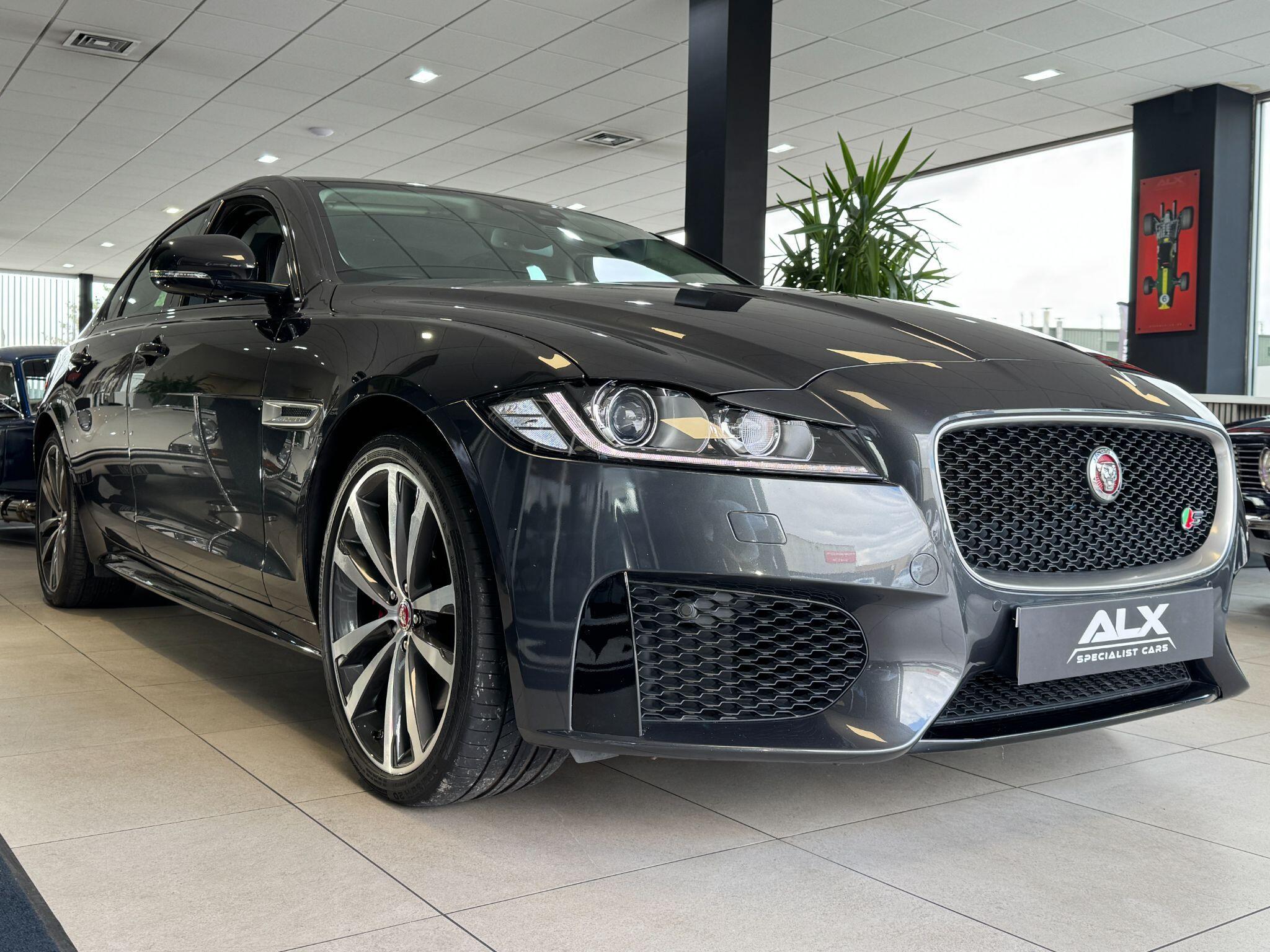 Jaguar XF - Image 3