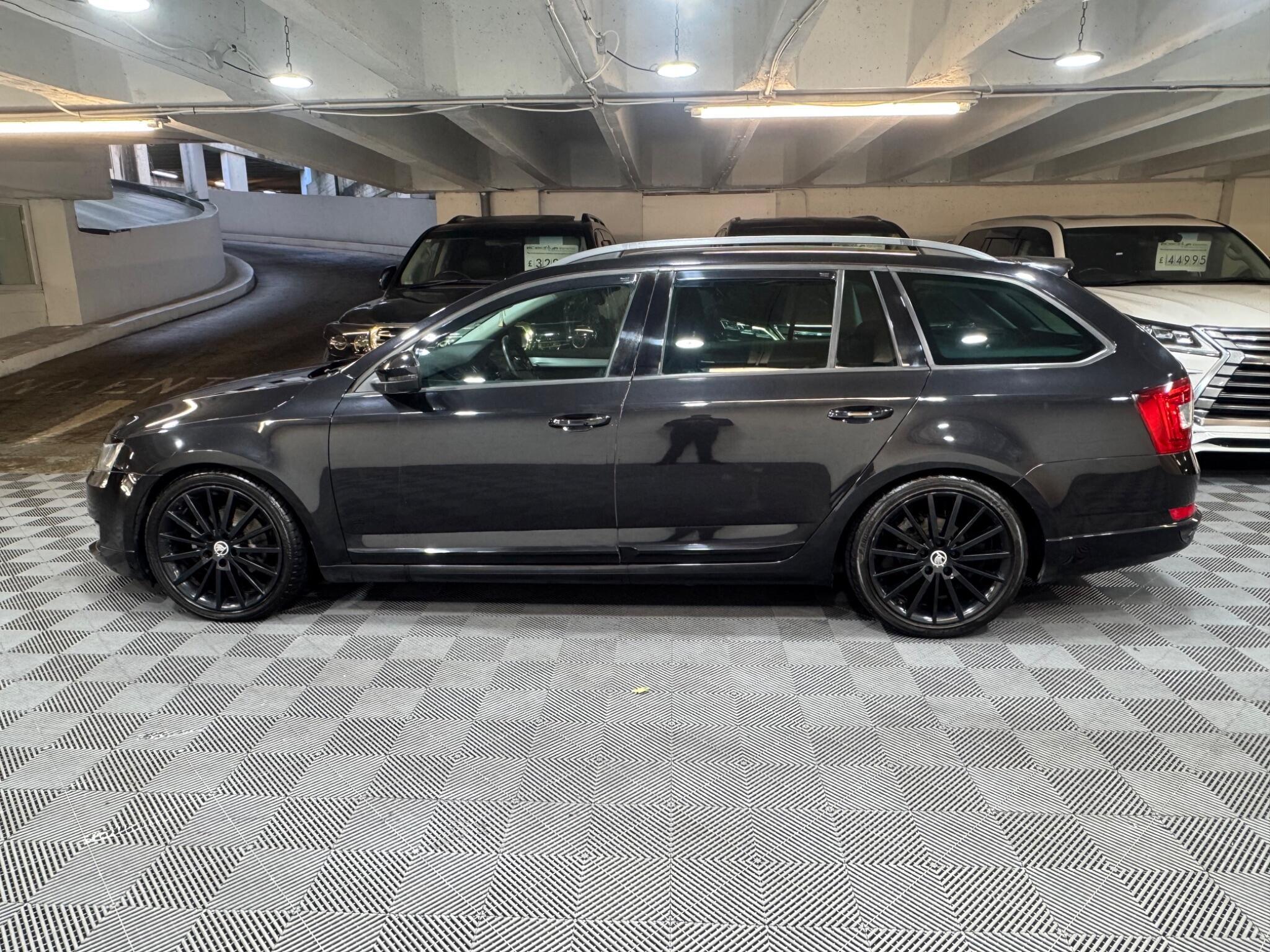 Skoda Octavia - Image 2