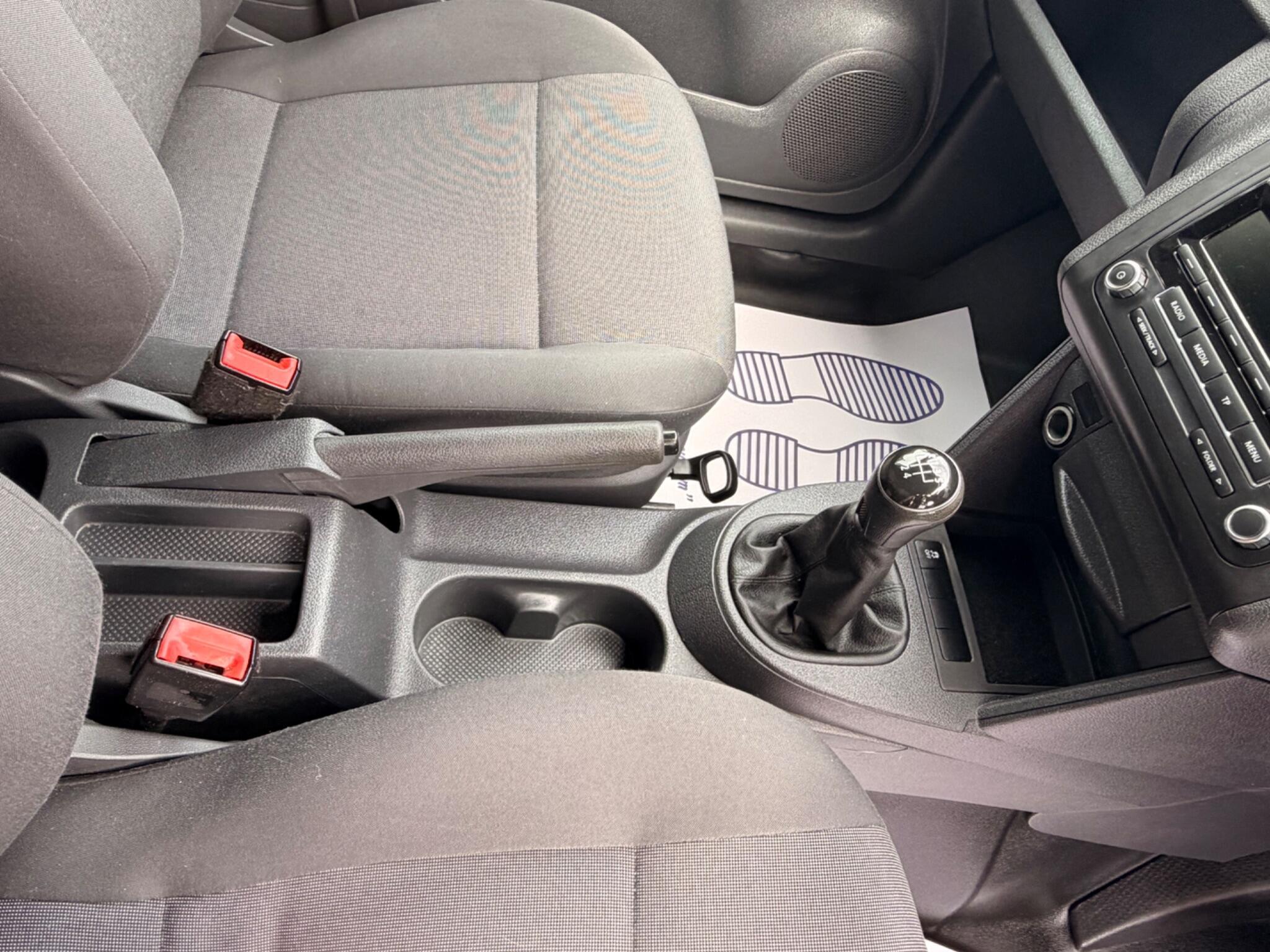 Volkswagen Caddy - Image 16