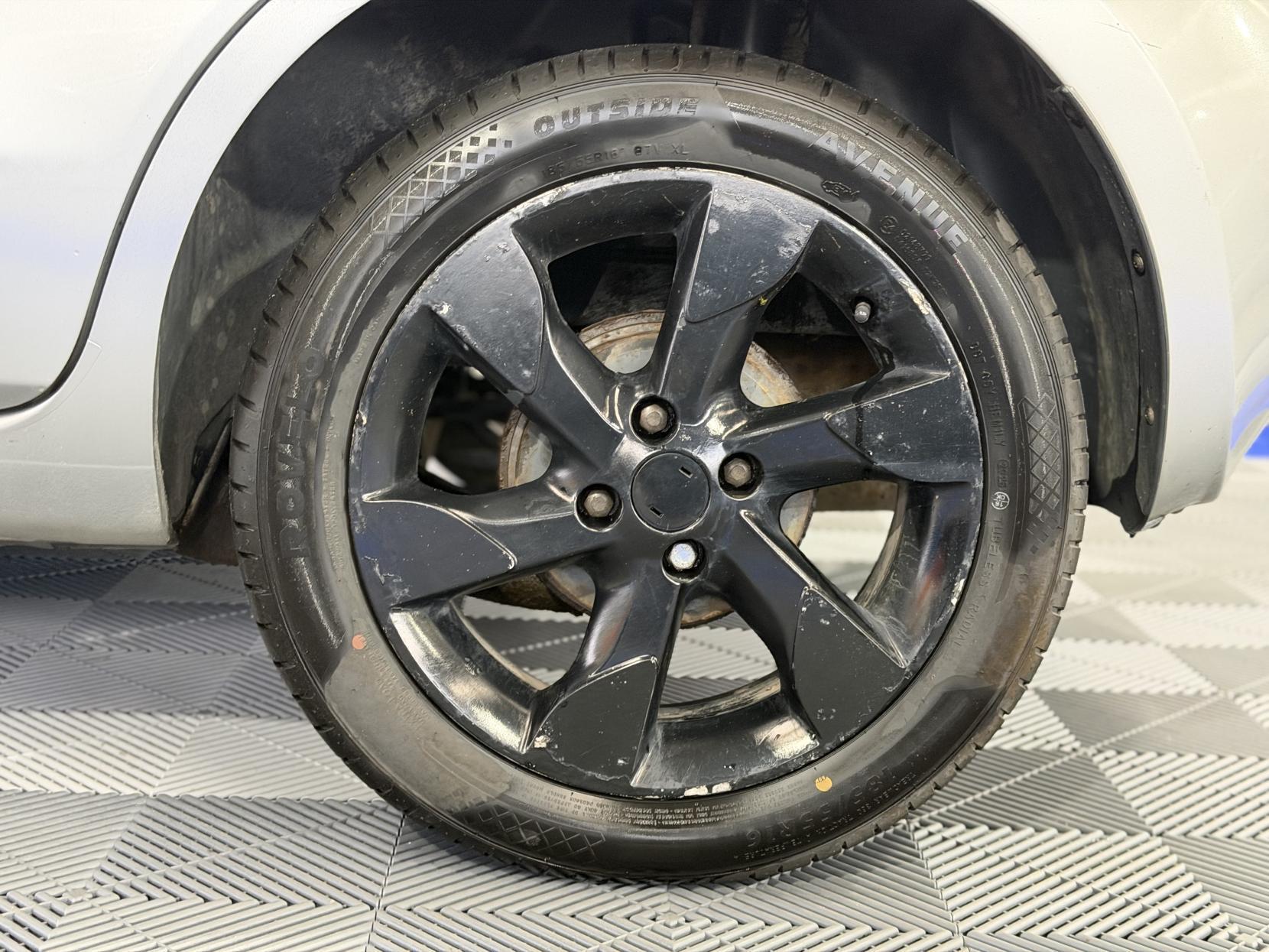 Nissan Note - Image 16