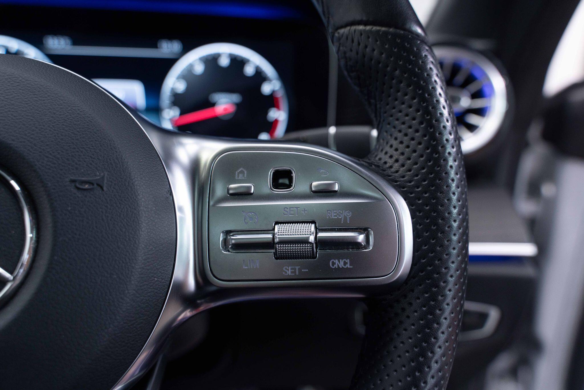 Mercedes E Class - Image 17