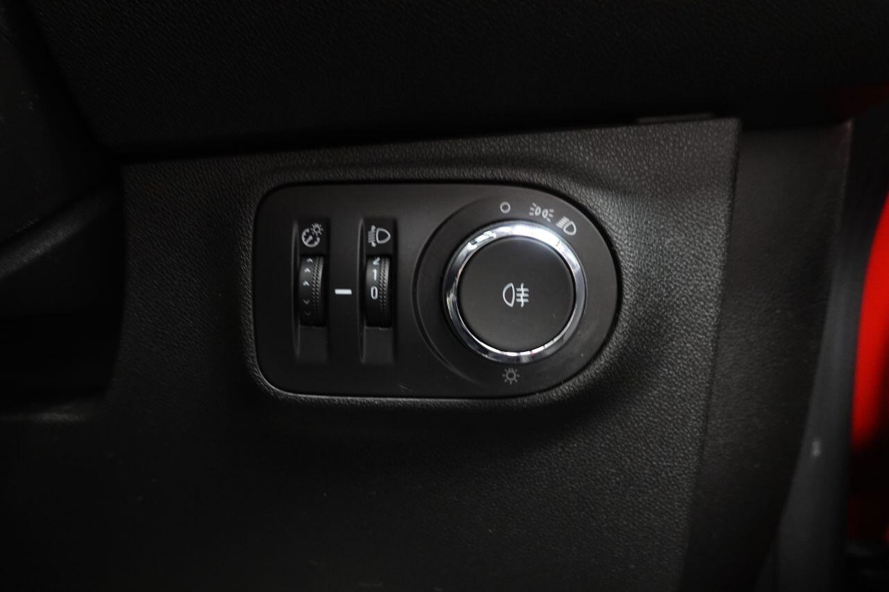 Vauxhall Corsa - Image 38