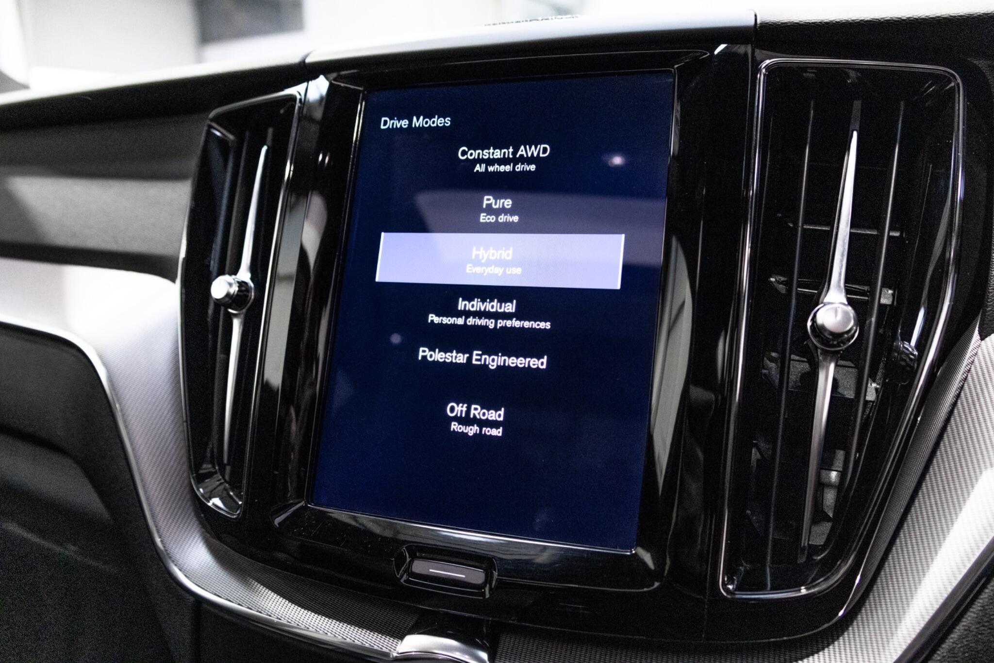 Volvo XC60 - Image 27