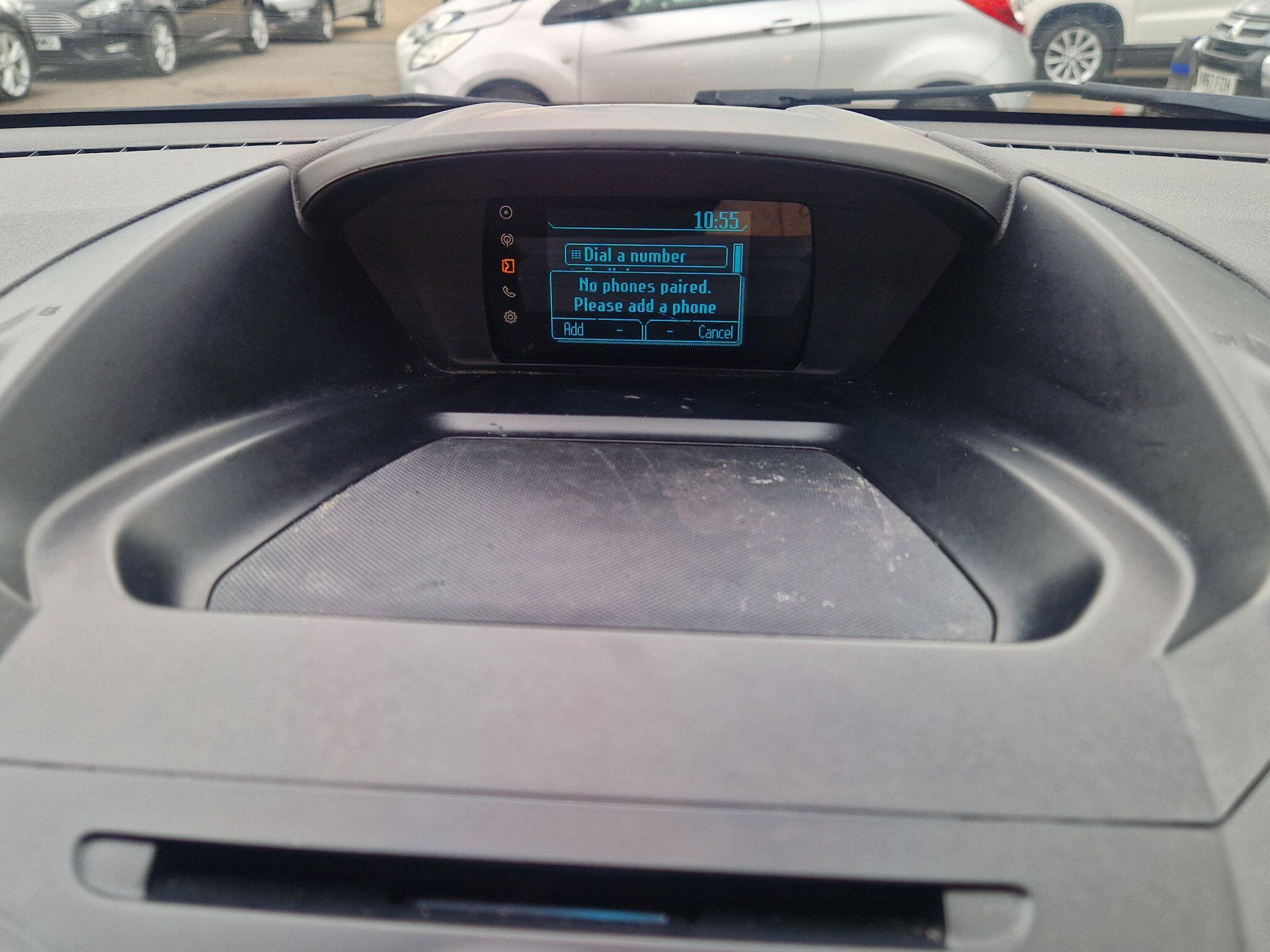 Ford Kuga - Image 49