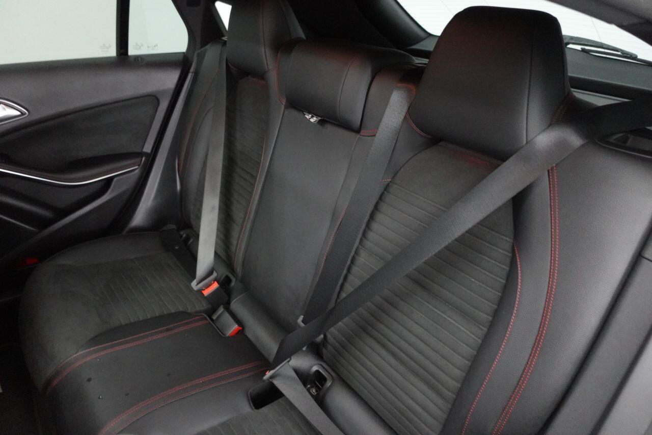 Mercedes-benz CLA - Image 20