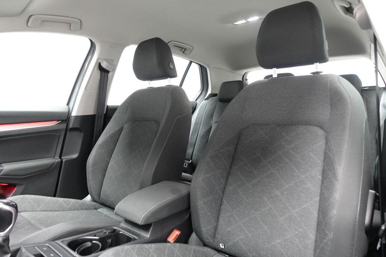 Volkswagen Golf - Image 17