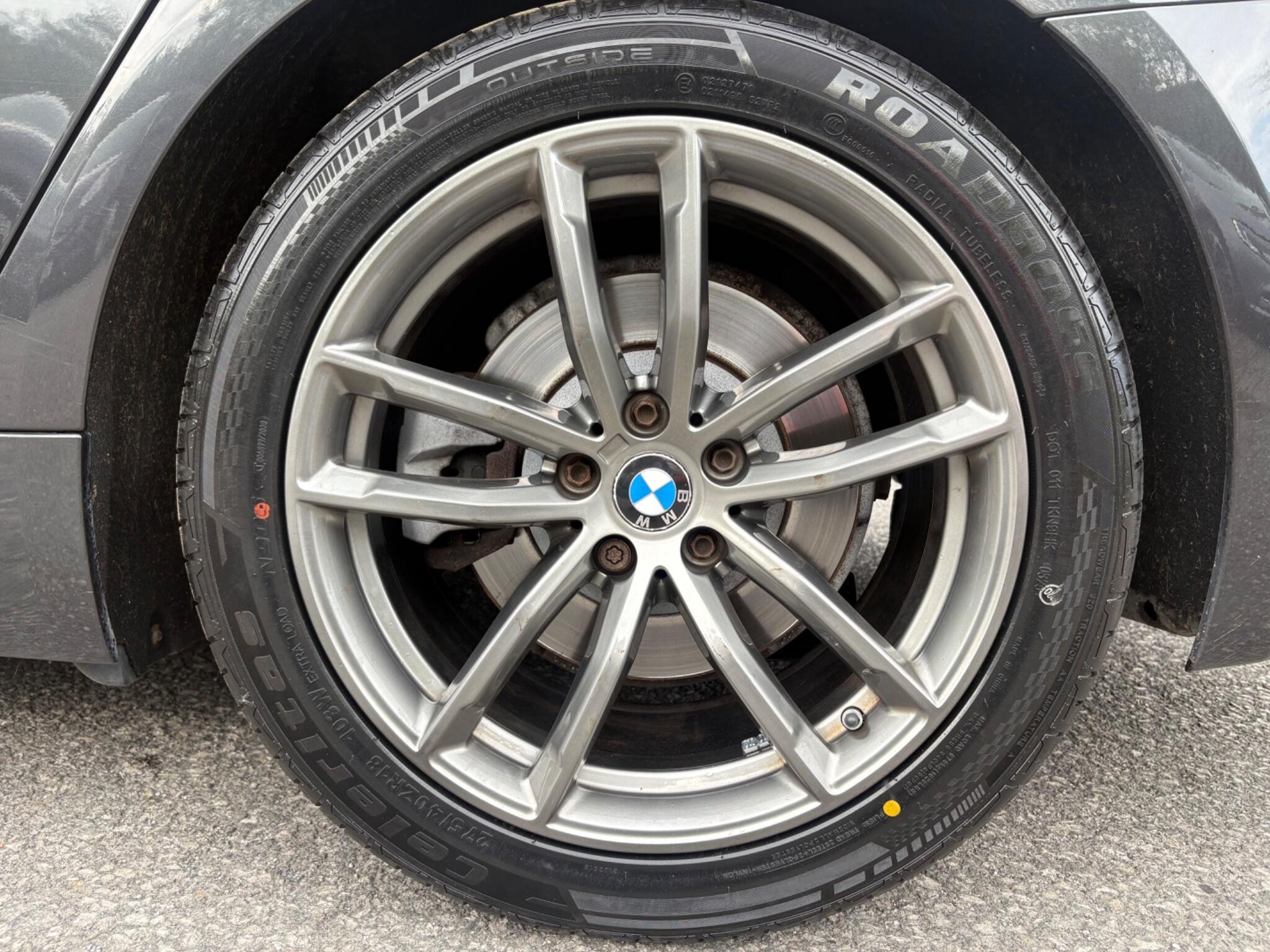 BMW 5 Series - Image 13