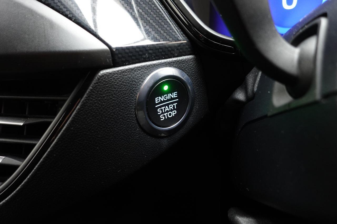 Ford Focus - Image 46