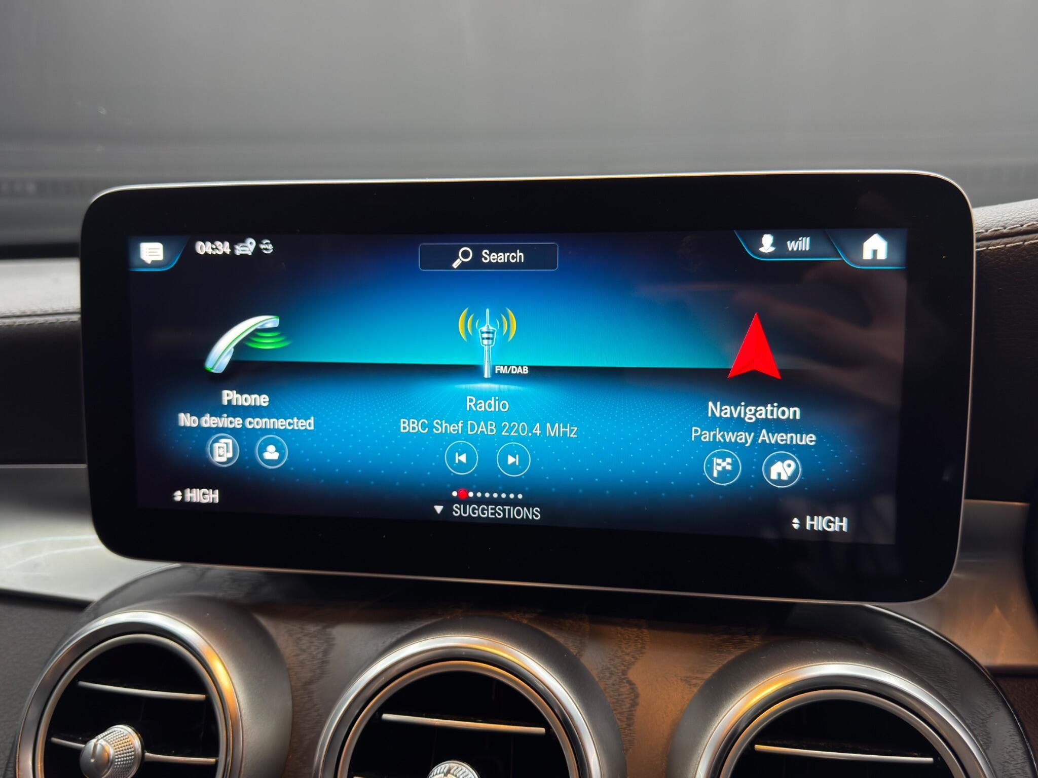 Mercedes GLC - Image 29