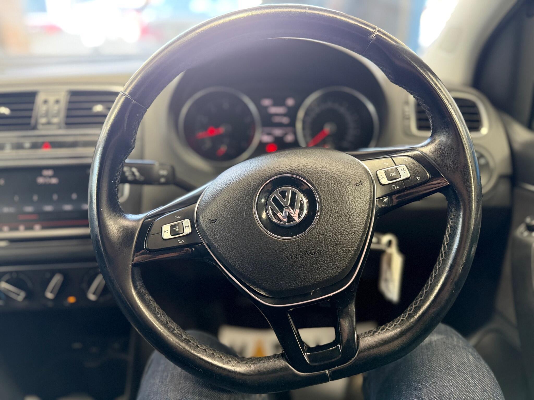 Volkswagen Polo - Image 24