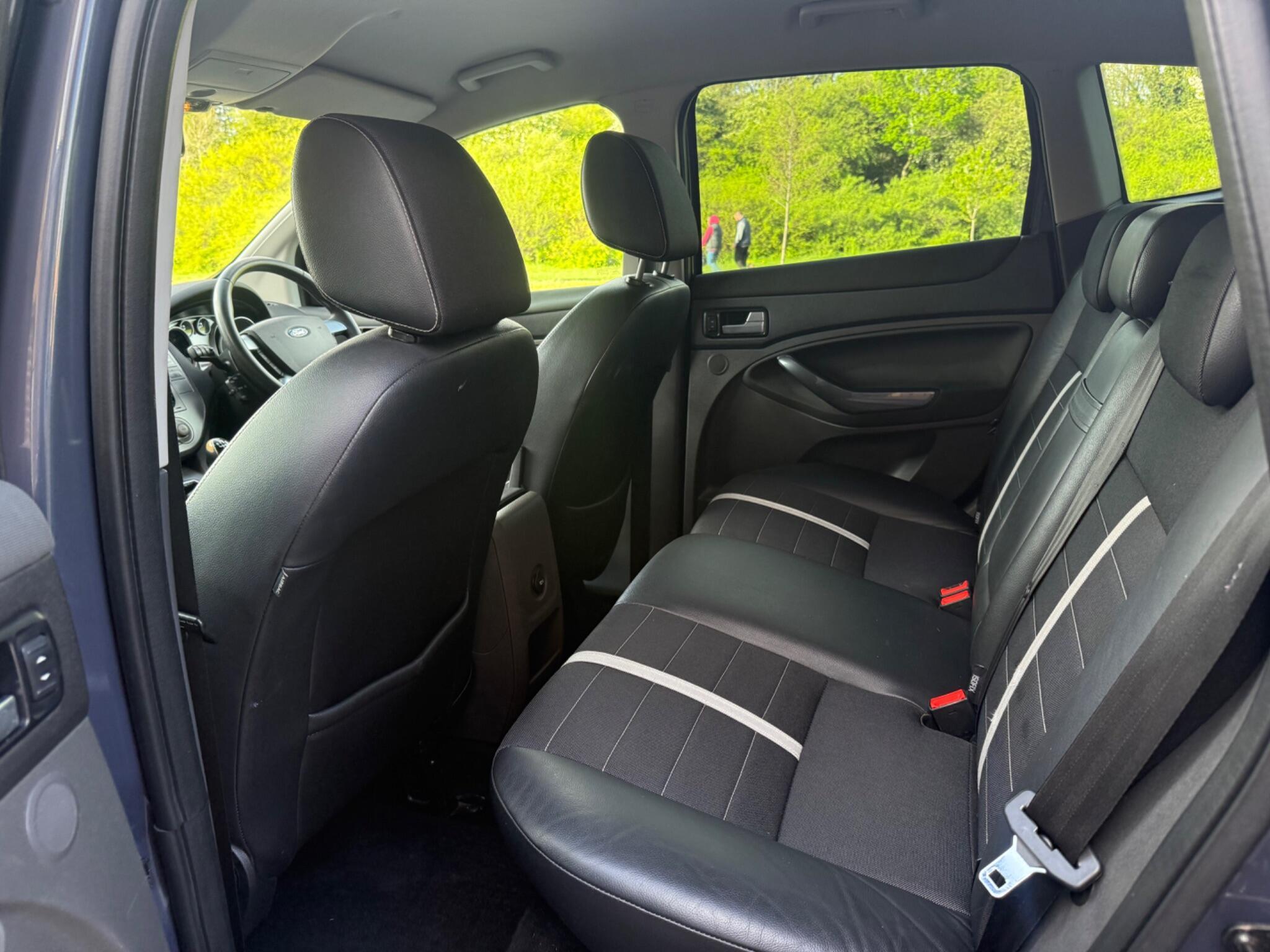 Ford Kuga - Image 12