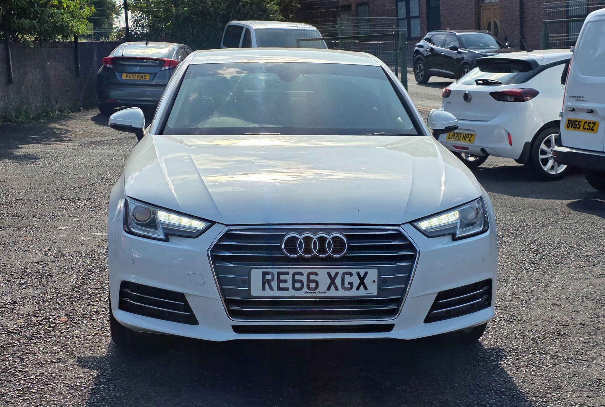 Audi A4 - Image 21