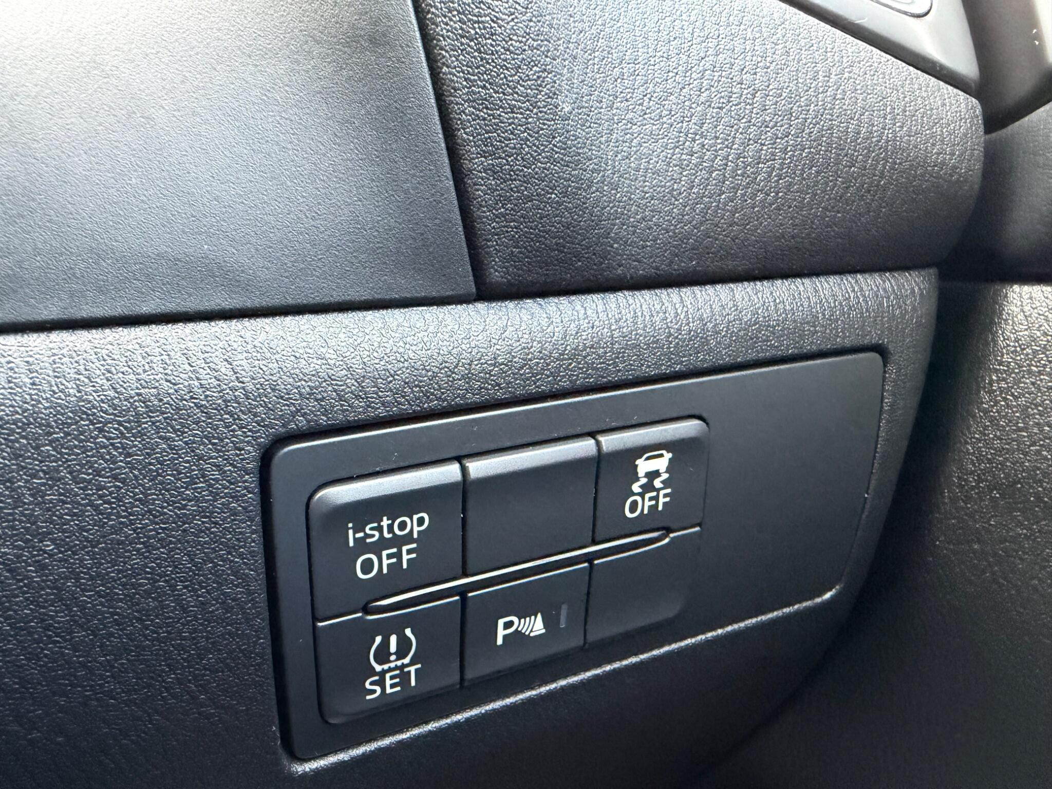 Mazda MAZDA3 - Image 47