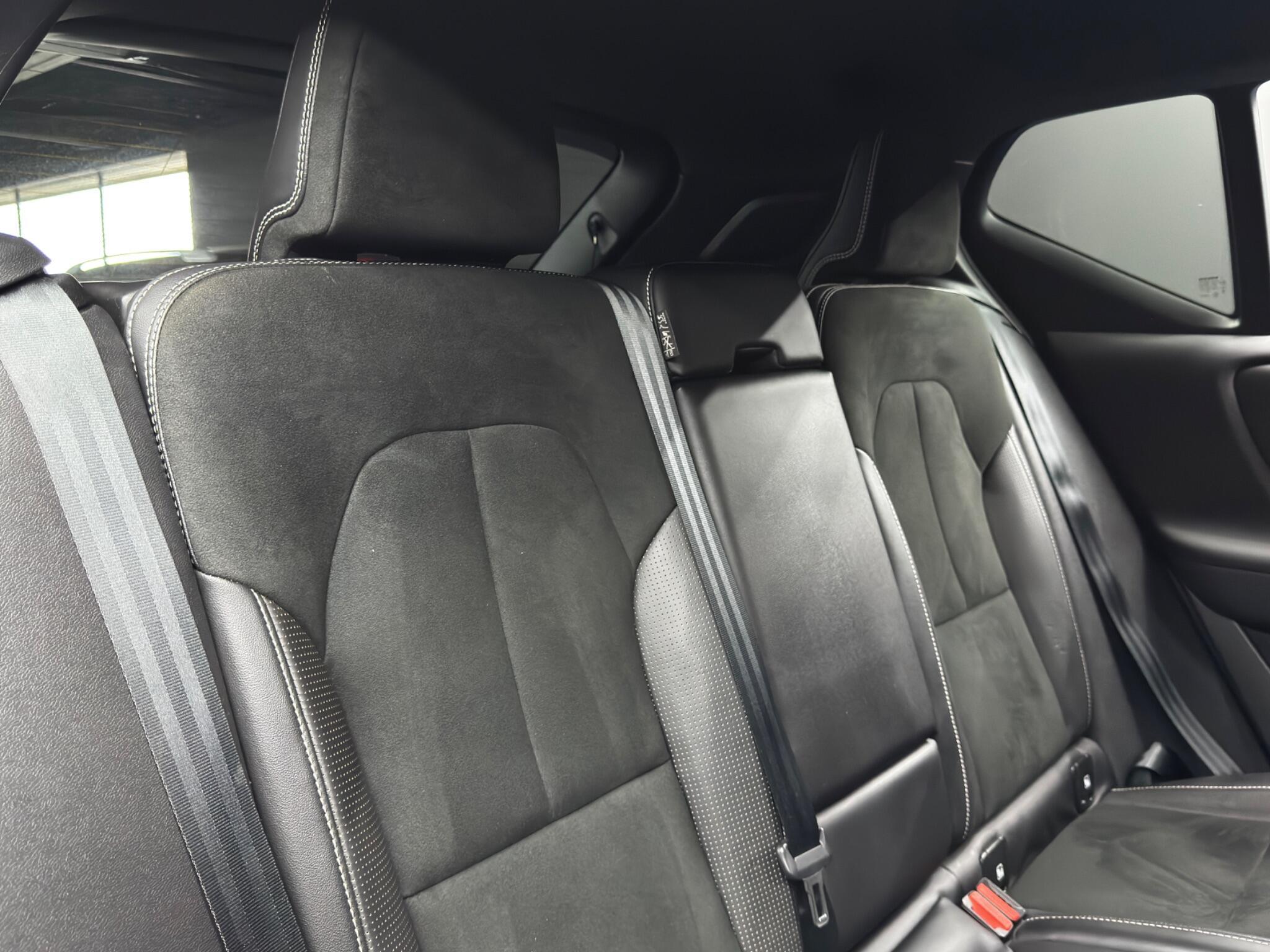 Volvo XC40 - Image 15