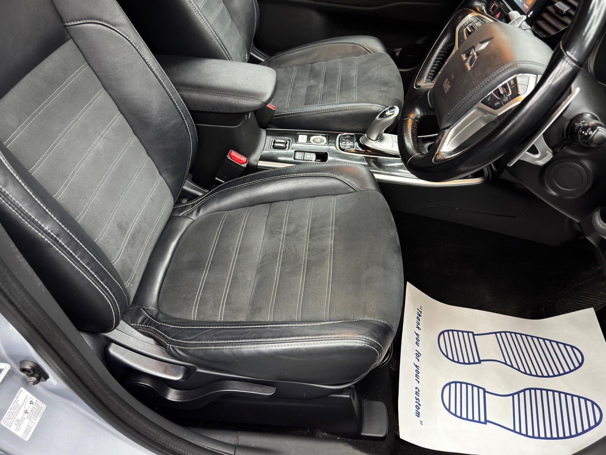 Mitsubishi Outlander - Image 13