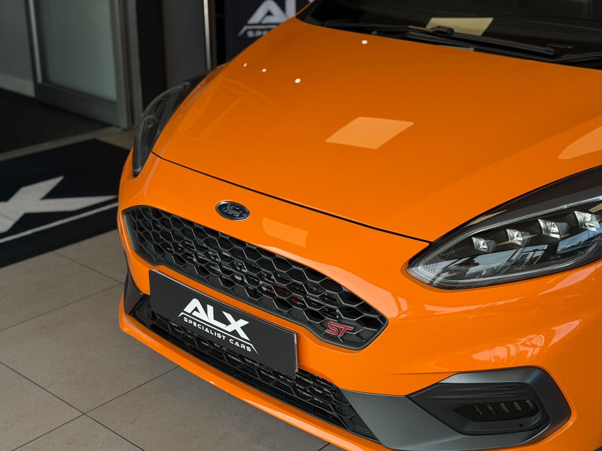 Ford Fiesta - Image 18