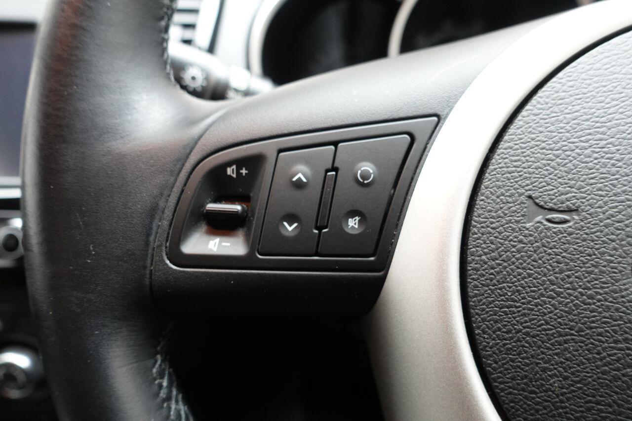 Kia Venga - Image 27