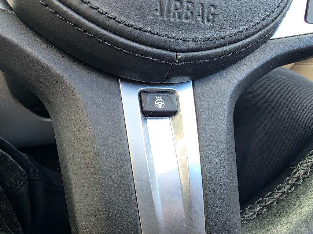 BMW 3 Series - Image 39