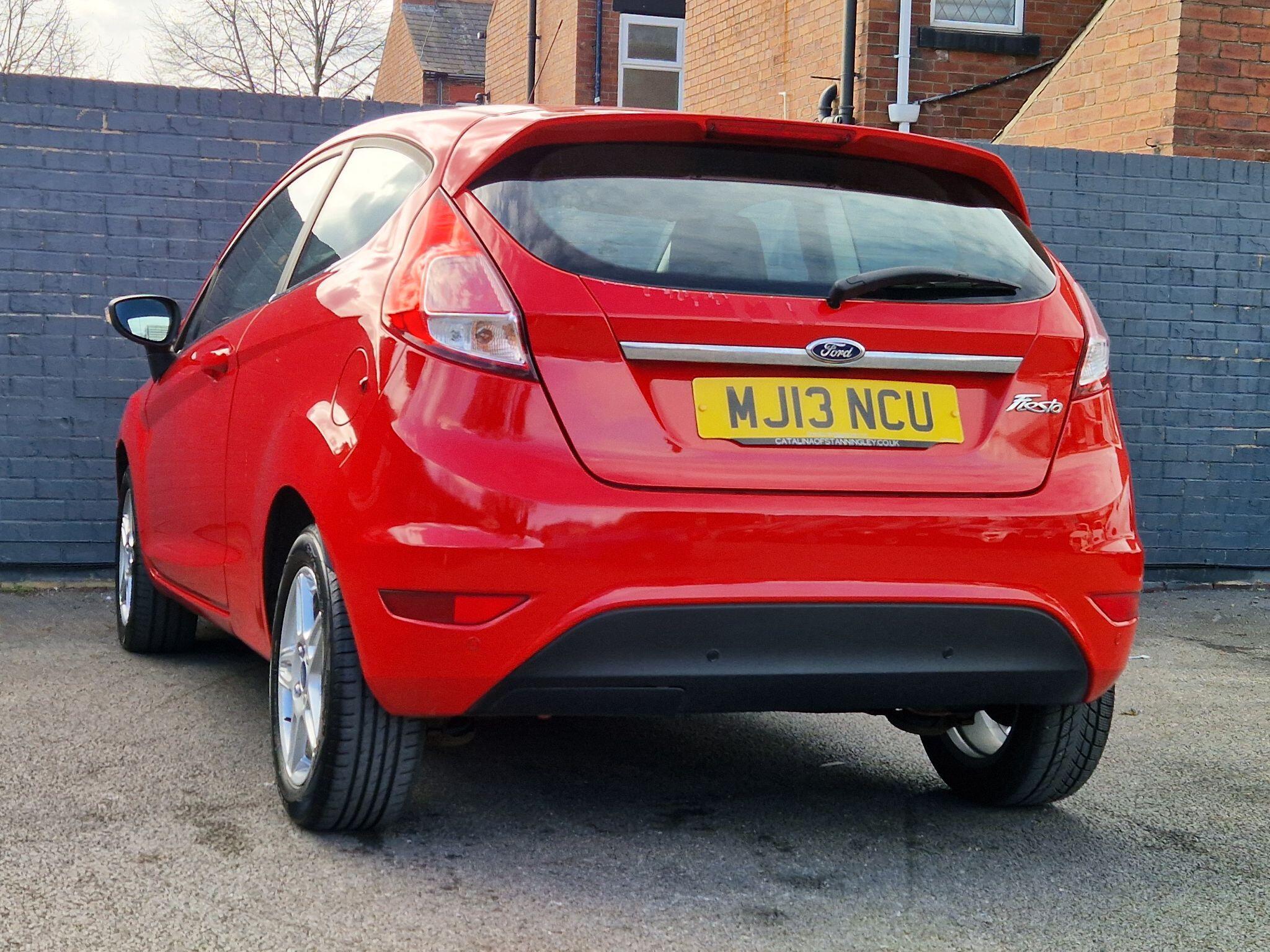 Ford Fiesta - Image 23