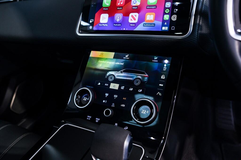 Land Rover Range Rover Velar - Image 16
