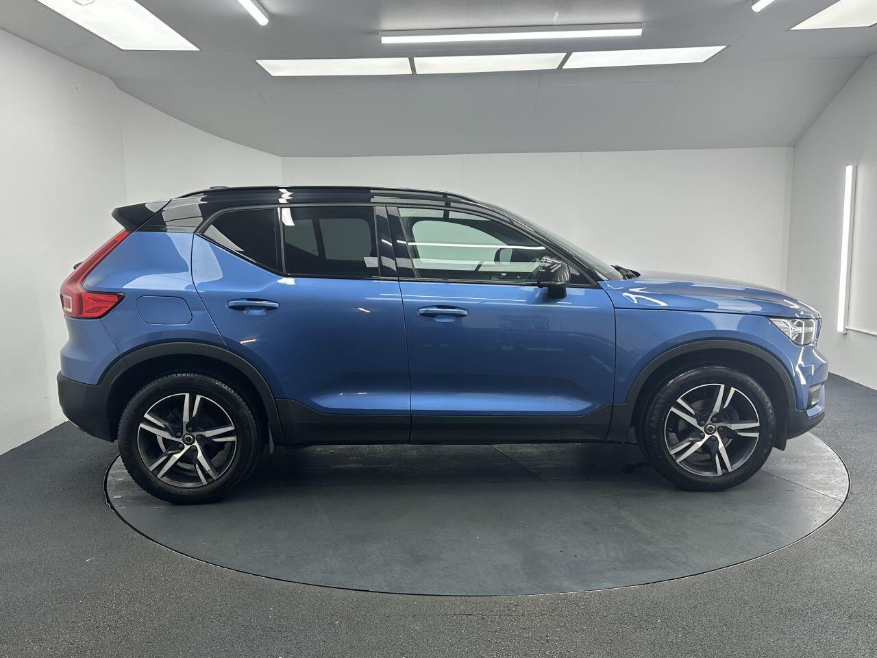 Volvo XC40 - Image 10