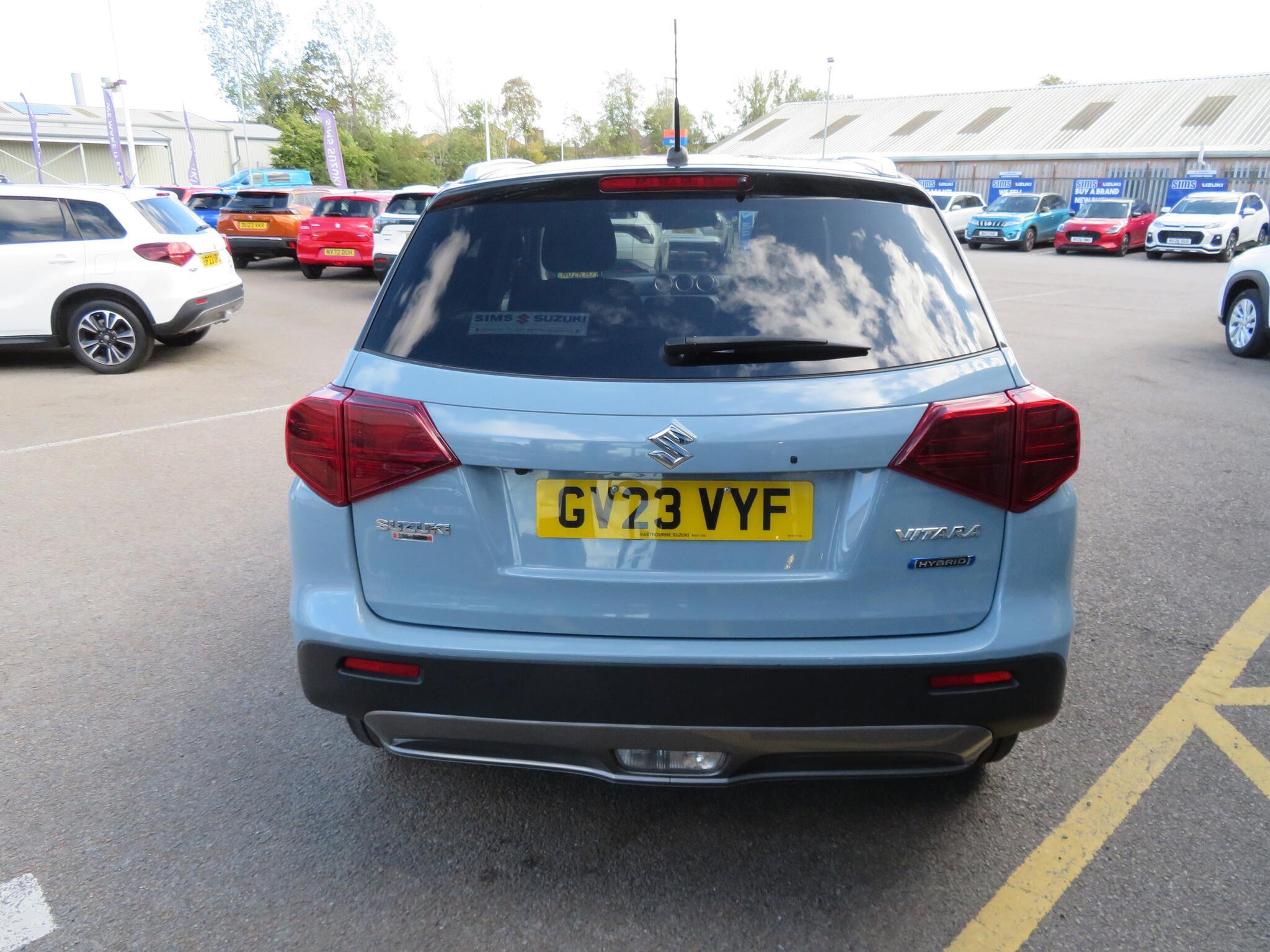 Suzuki Vitara - Image 9