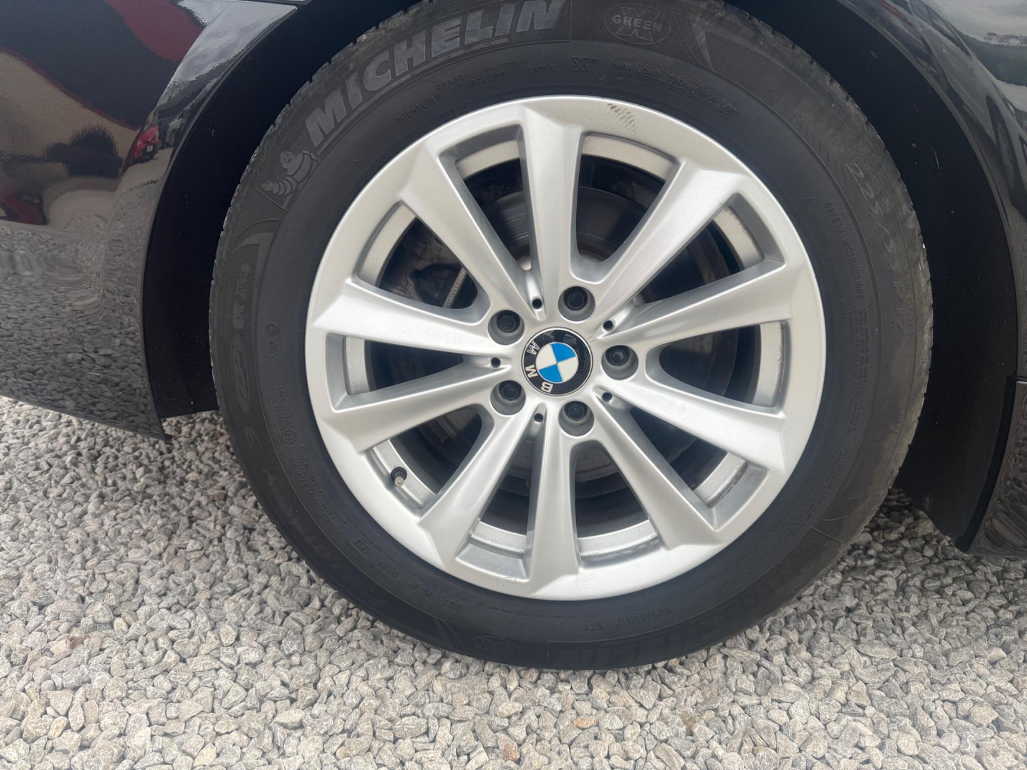 BMW 5 Series - Image 35