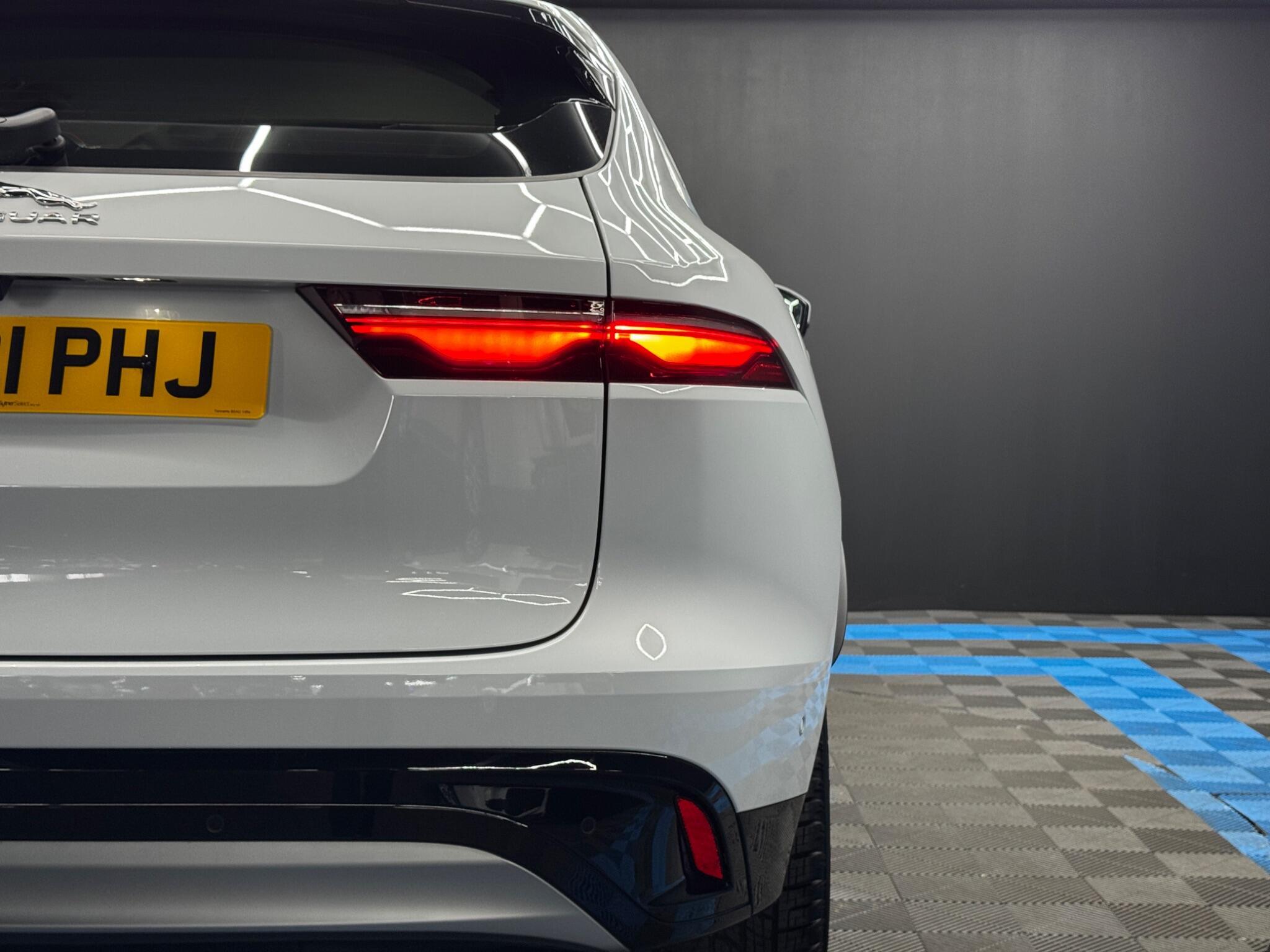 Jaguar F-Pace - Image 47