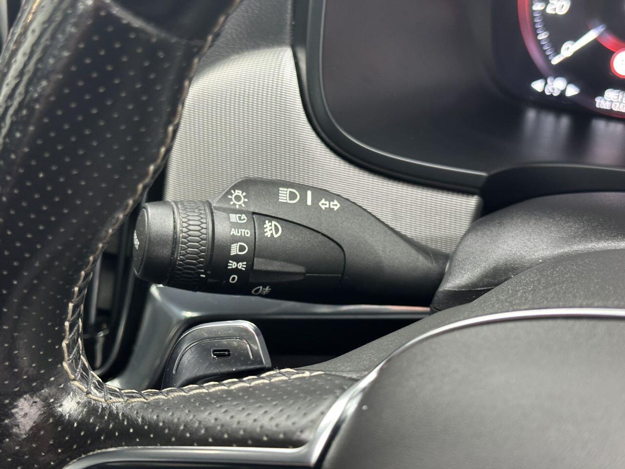 Volvo S90 - Image 31