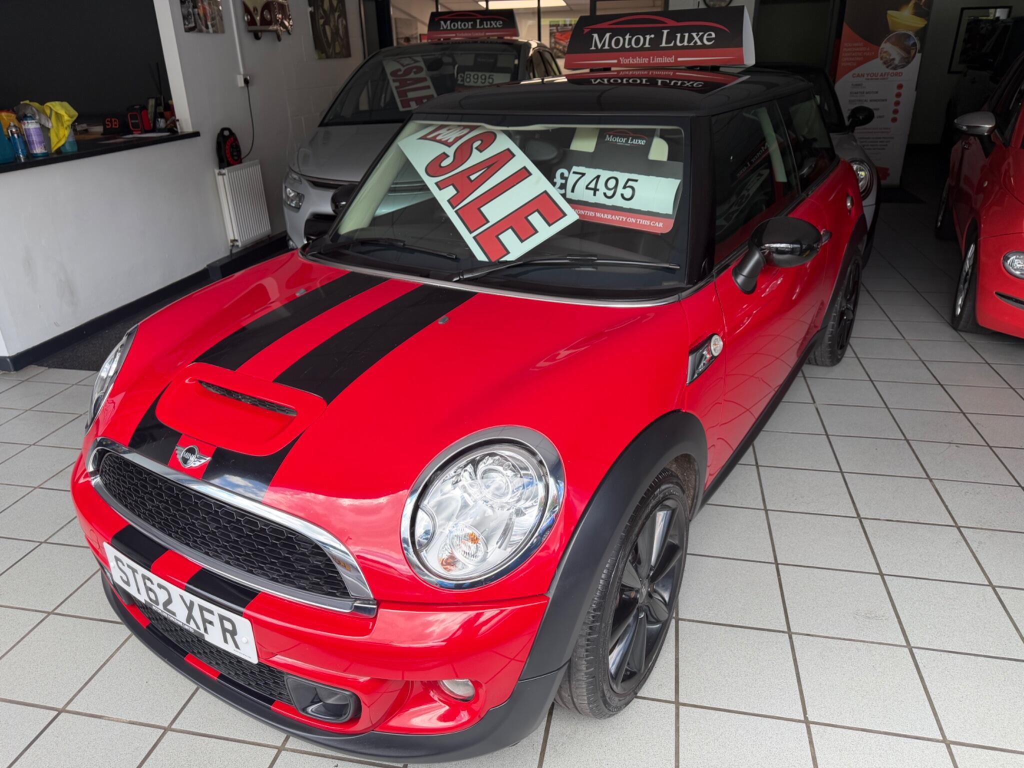 MINI Hatch - Image 13