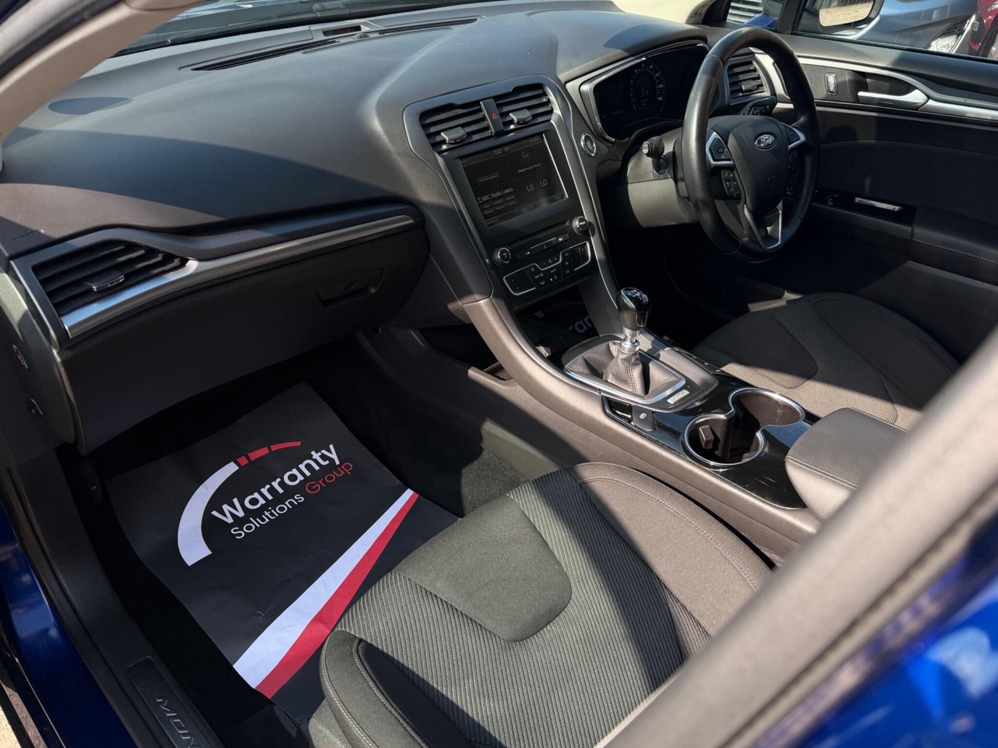 Ford Mondeo - Image 10