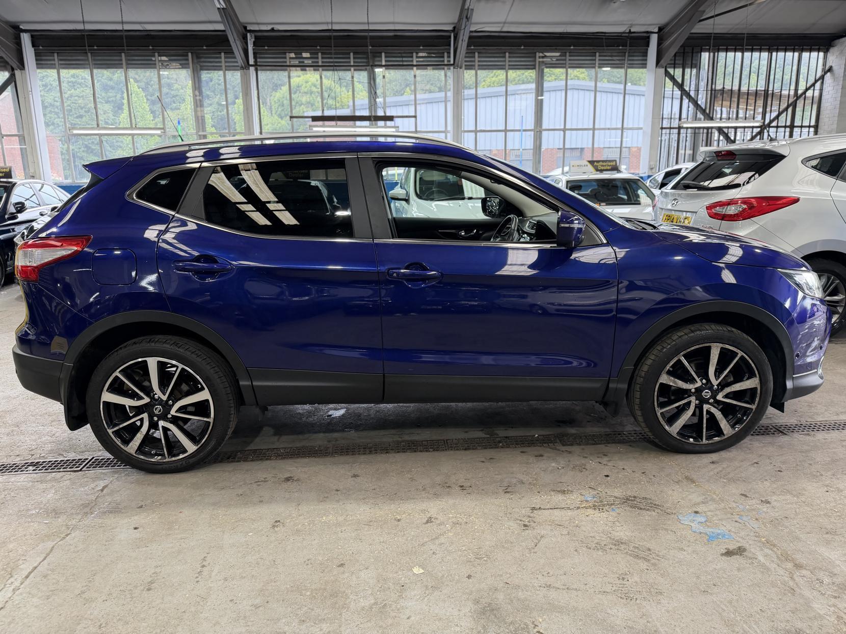 Nissan Qashqai - Image 9