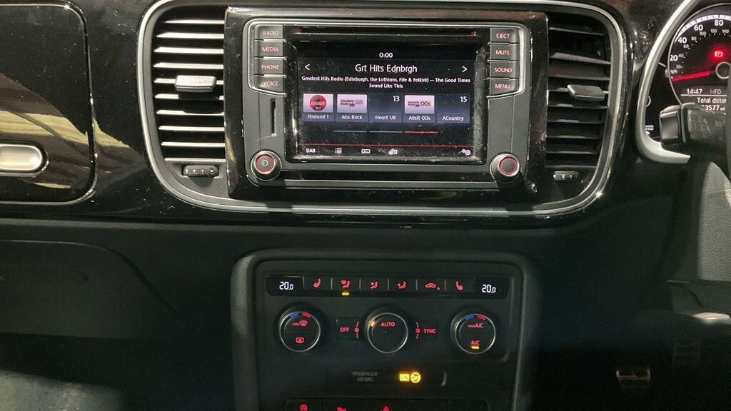 Volkswagen Beetle - Image 3