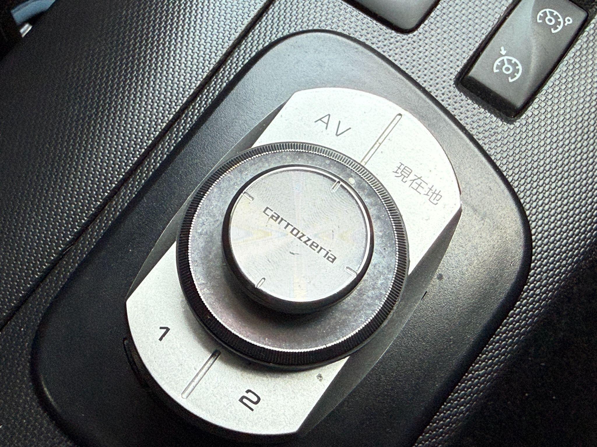 Renault Clio - Image 49