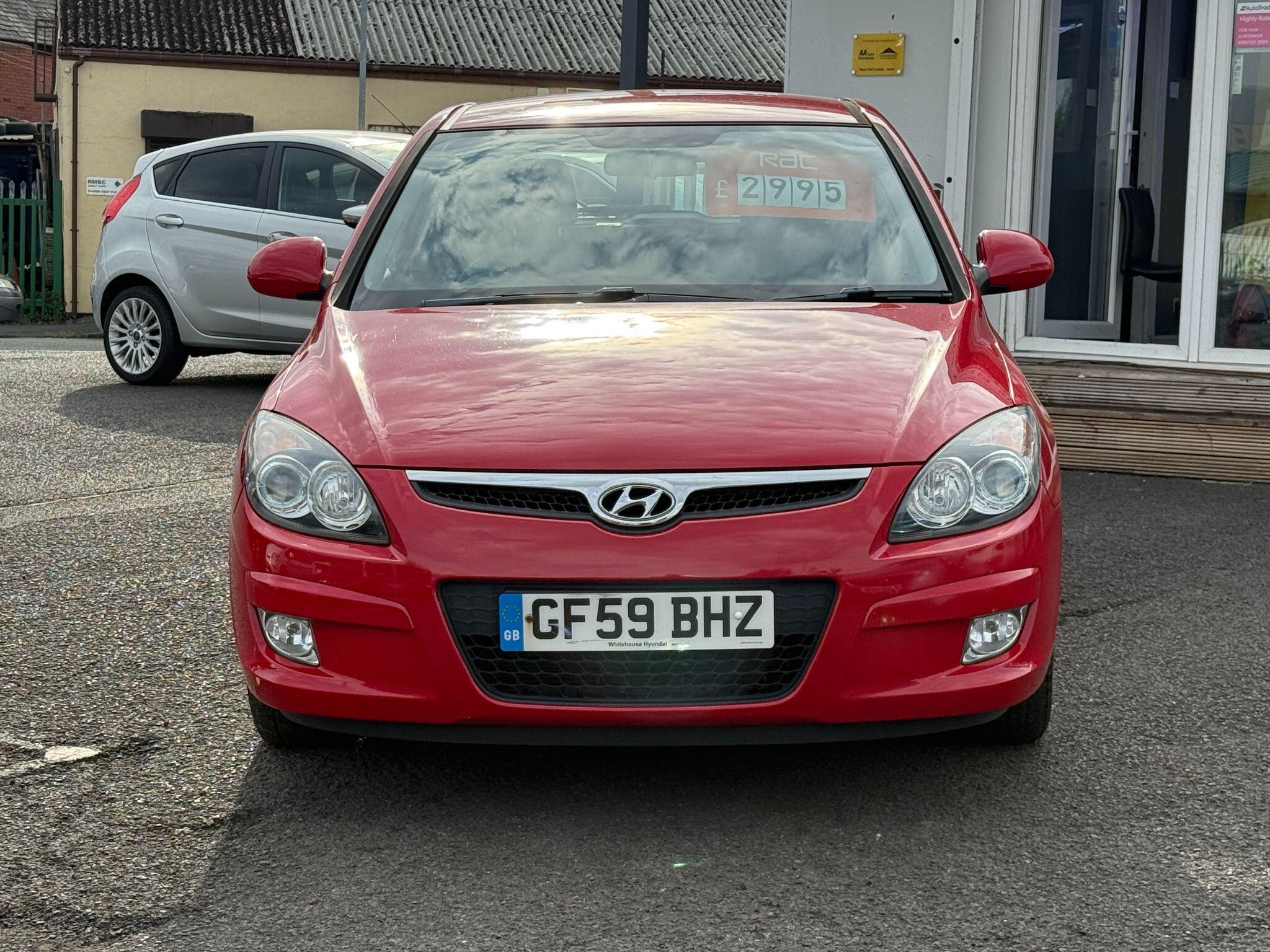 Hyundai i30 - Image 8