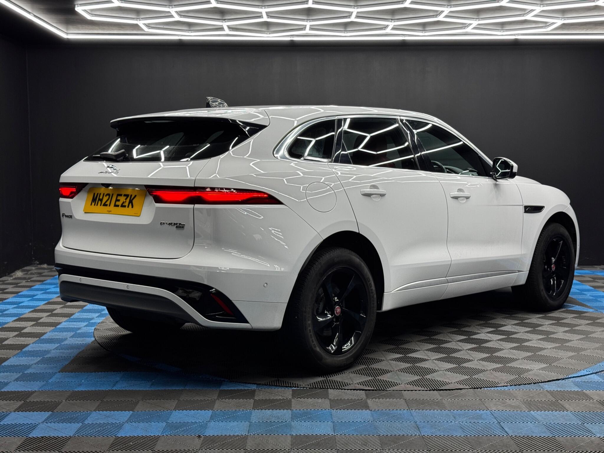 Jaguar F-Pace - Image 5