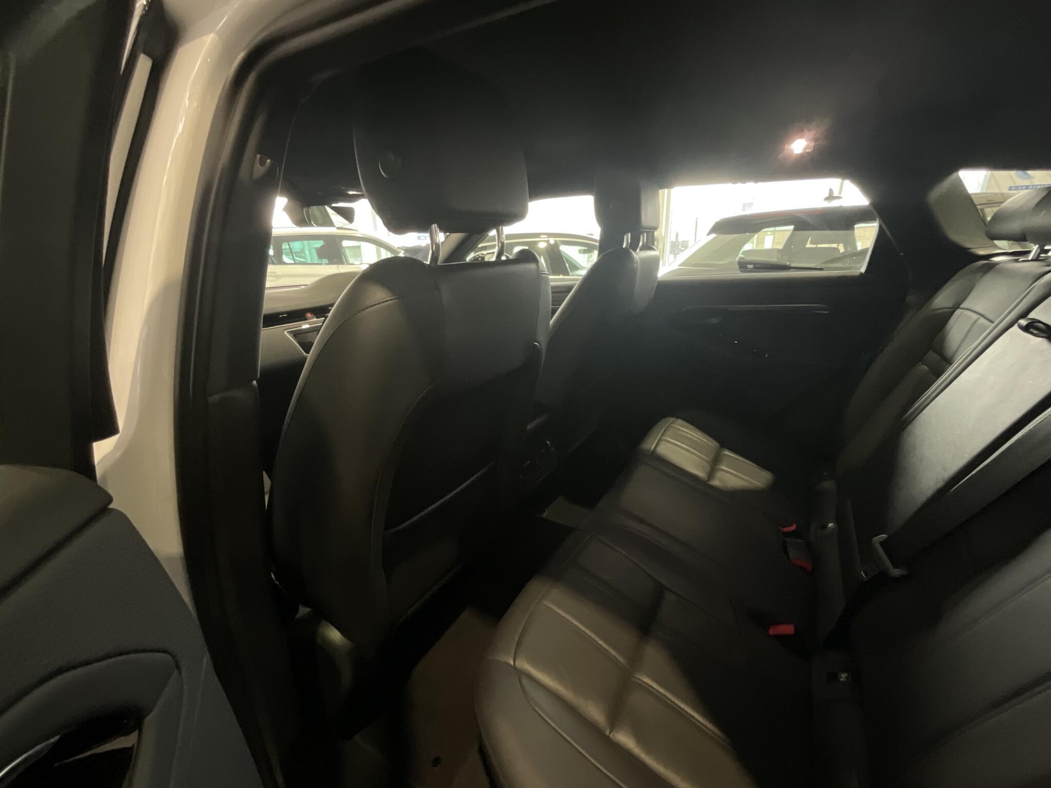 Land Rover Range Rover Evoque - Image 9