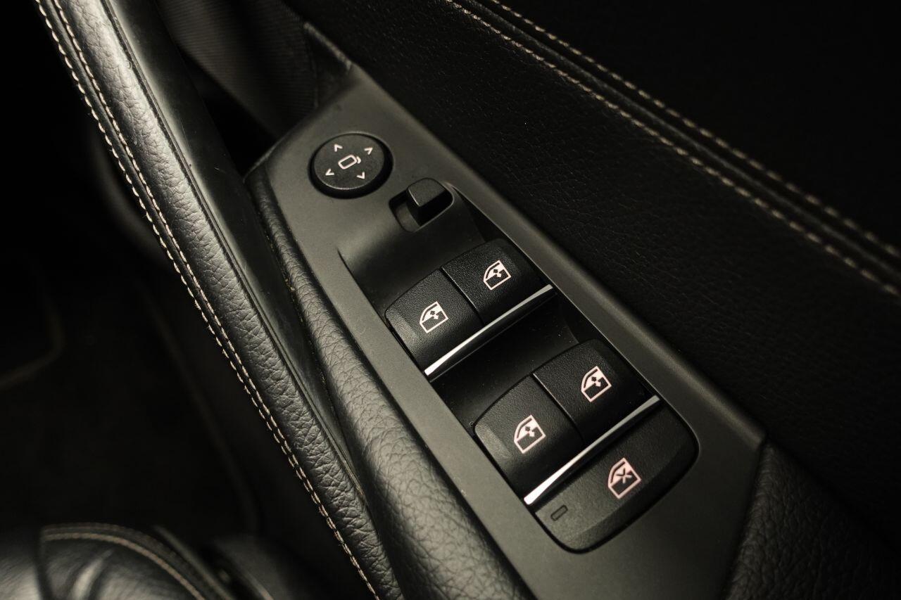 BMW 5 Series - Image 45