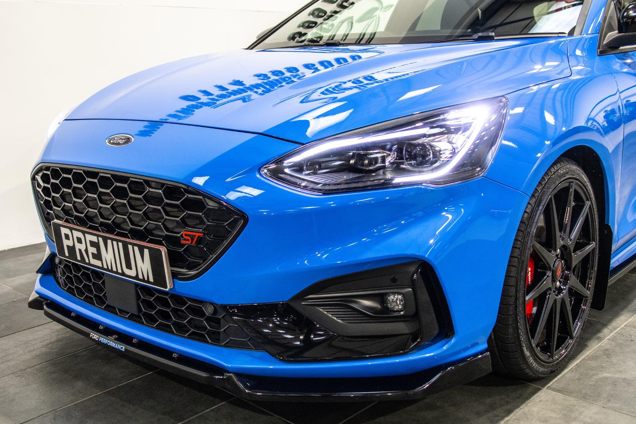 Ford Focus - Image 4