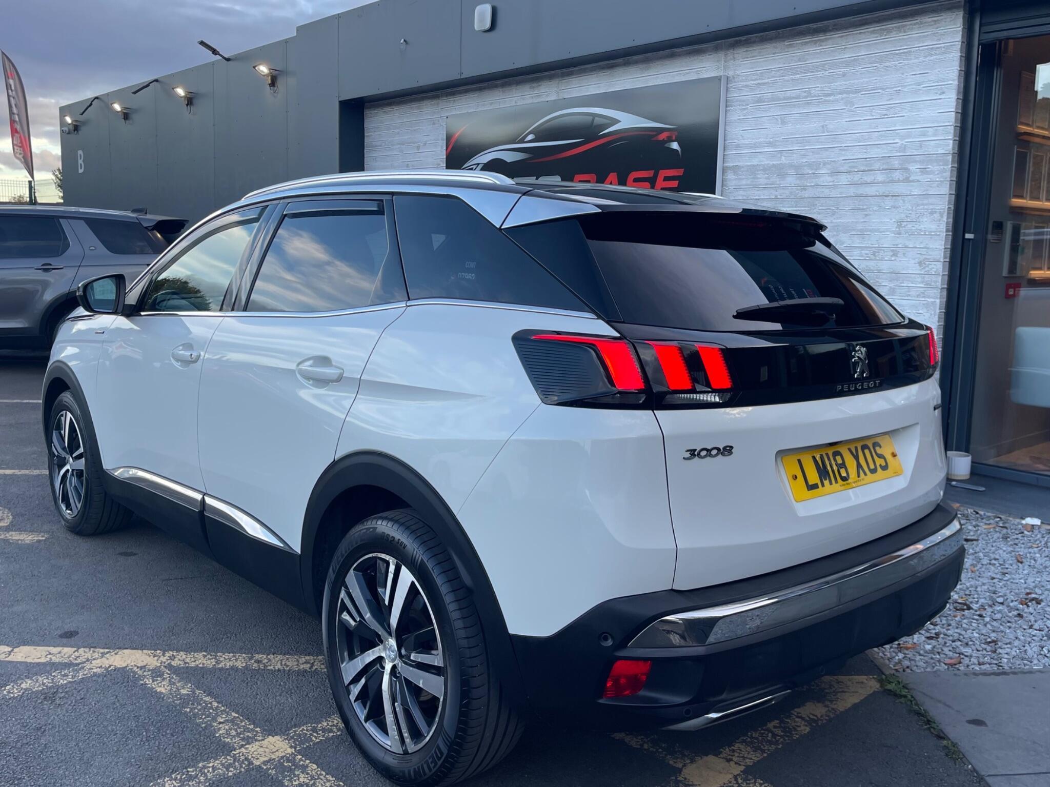 Peugeot 3008 - Image 10