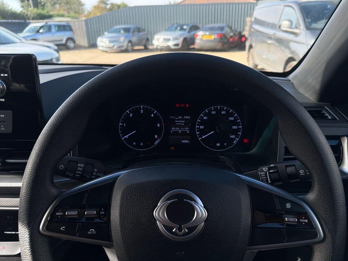 Ssangyong Musso - Image 11
