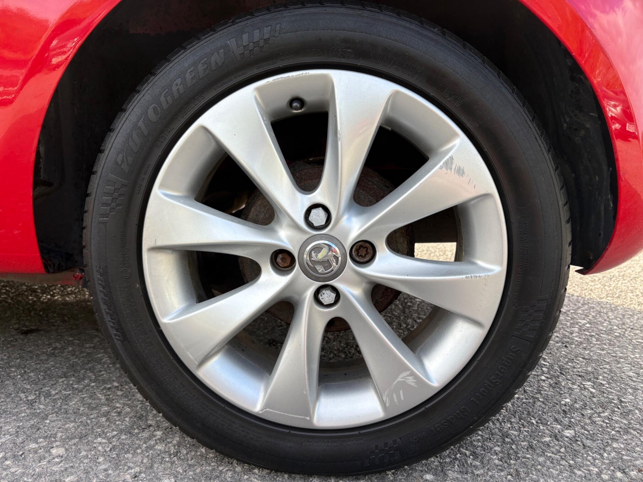 Vauxhall Corsa - Image 13