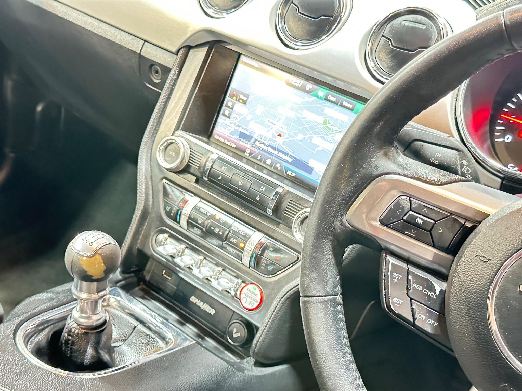 Ford Mustang - Image 13