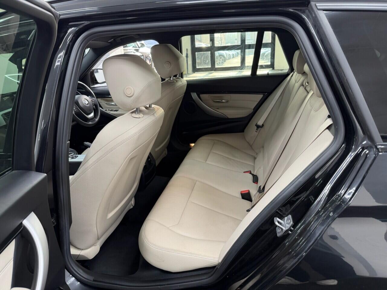 BMW 3 Series - Image 24