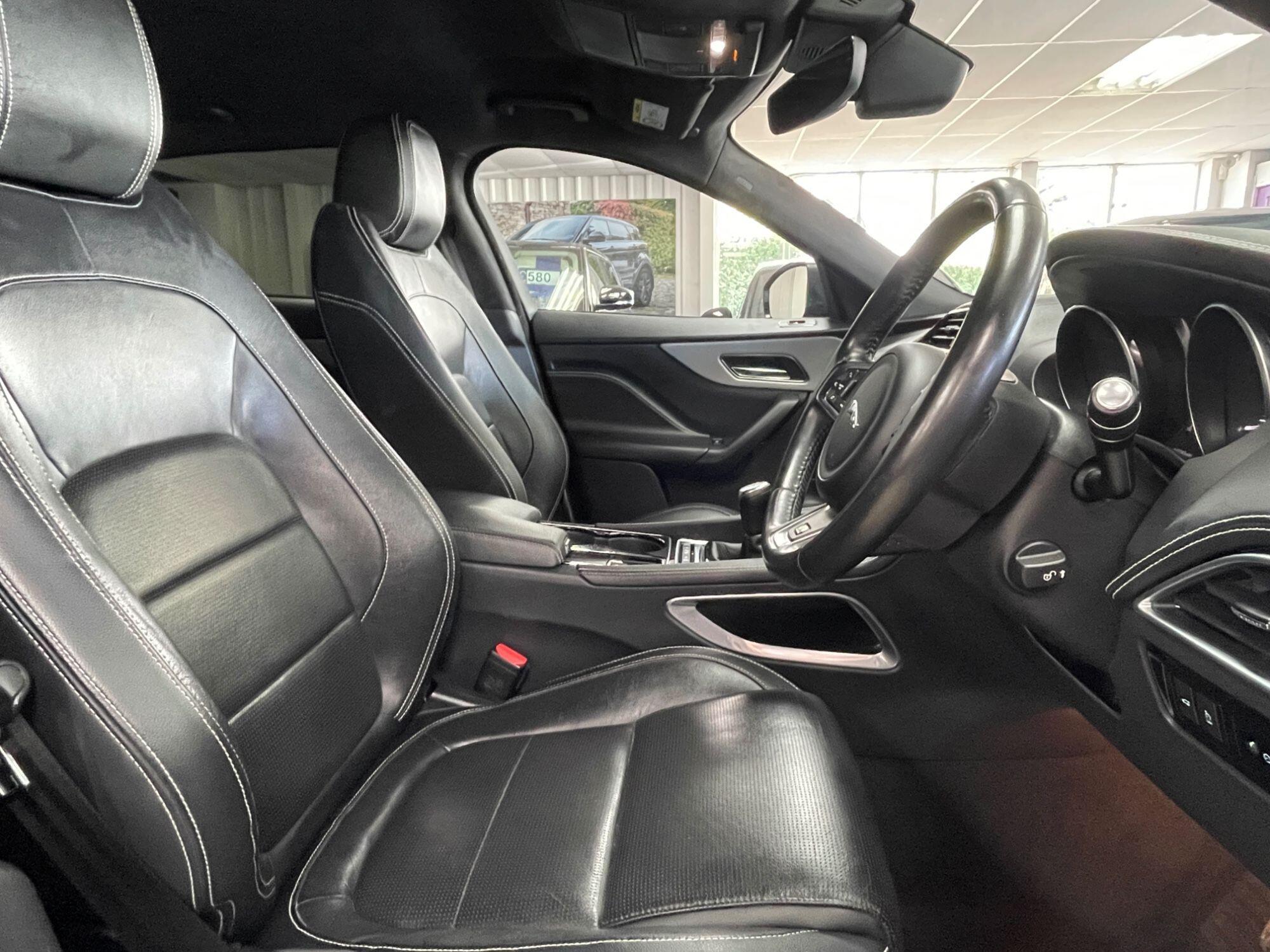 Jaguar F-Pace - Image 26