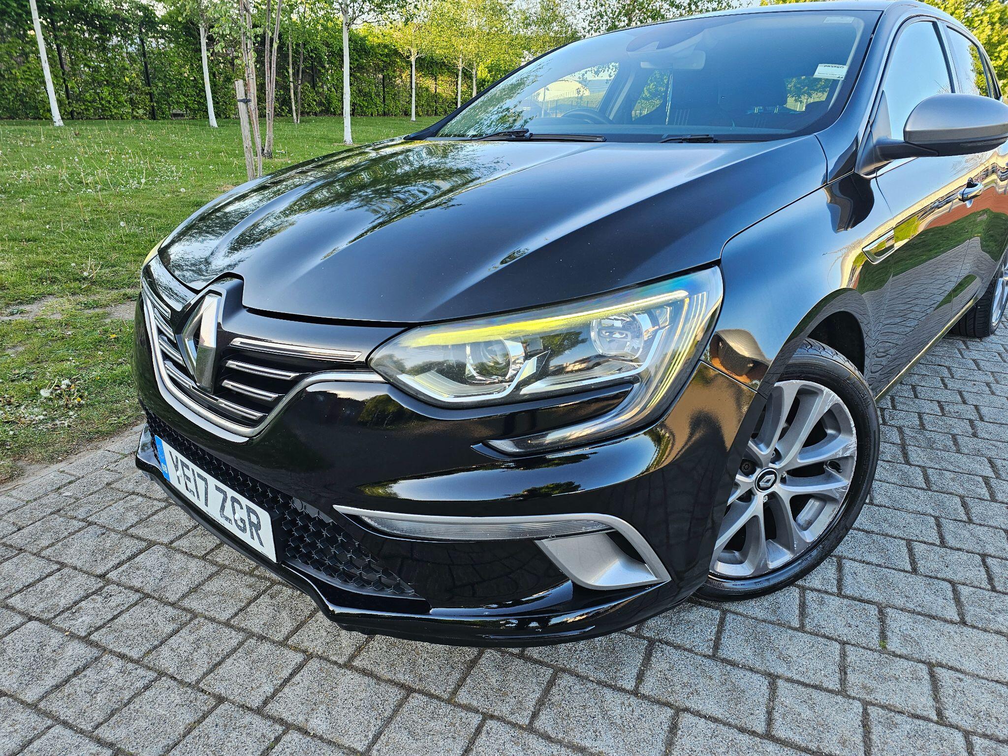 Renault Megane - Image 10