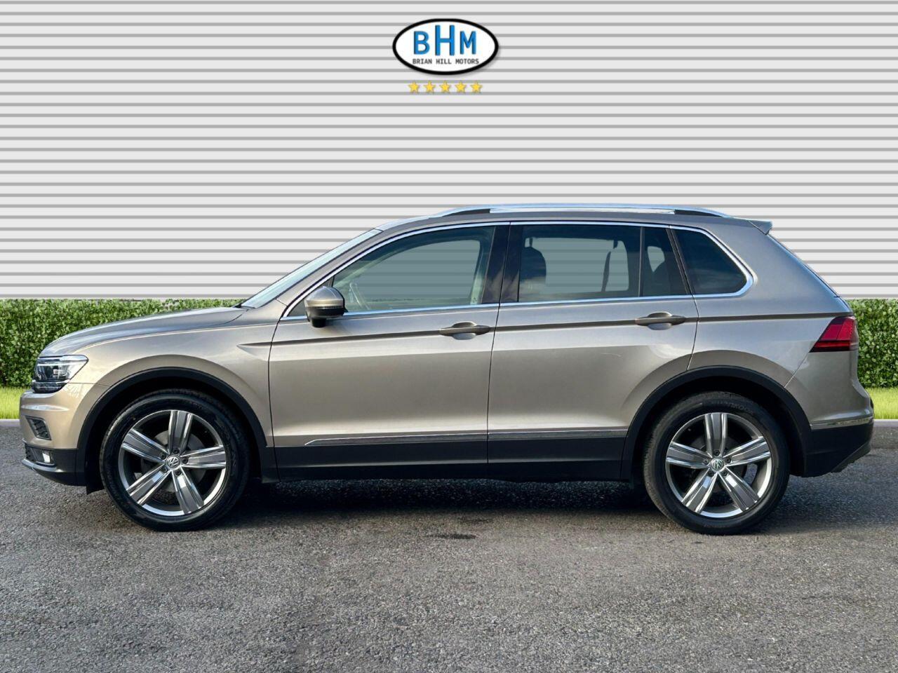 Volkswagen Tiguan - Image 11